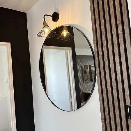 De Charme Sur Les Toits De ! Apartment *