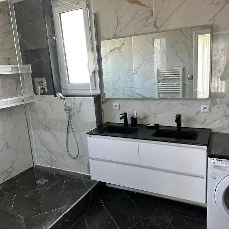 De Charme Sur Les Toits De ! Apartment